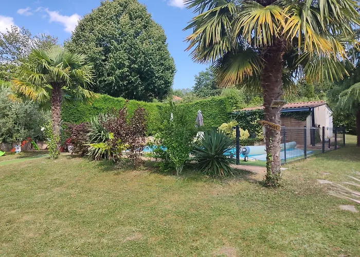 Chez Isa Et Dens Bed and Breakfast